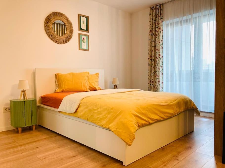 Ferienwohnung The 2Nd Place 2Be Bukarest Exterior foto